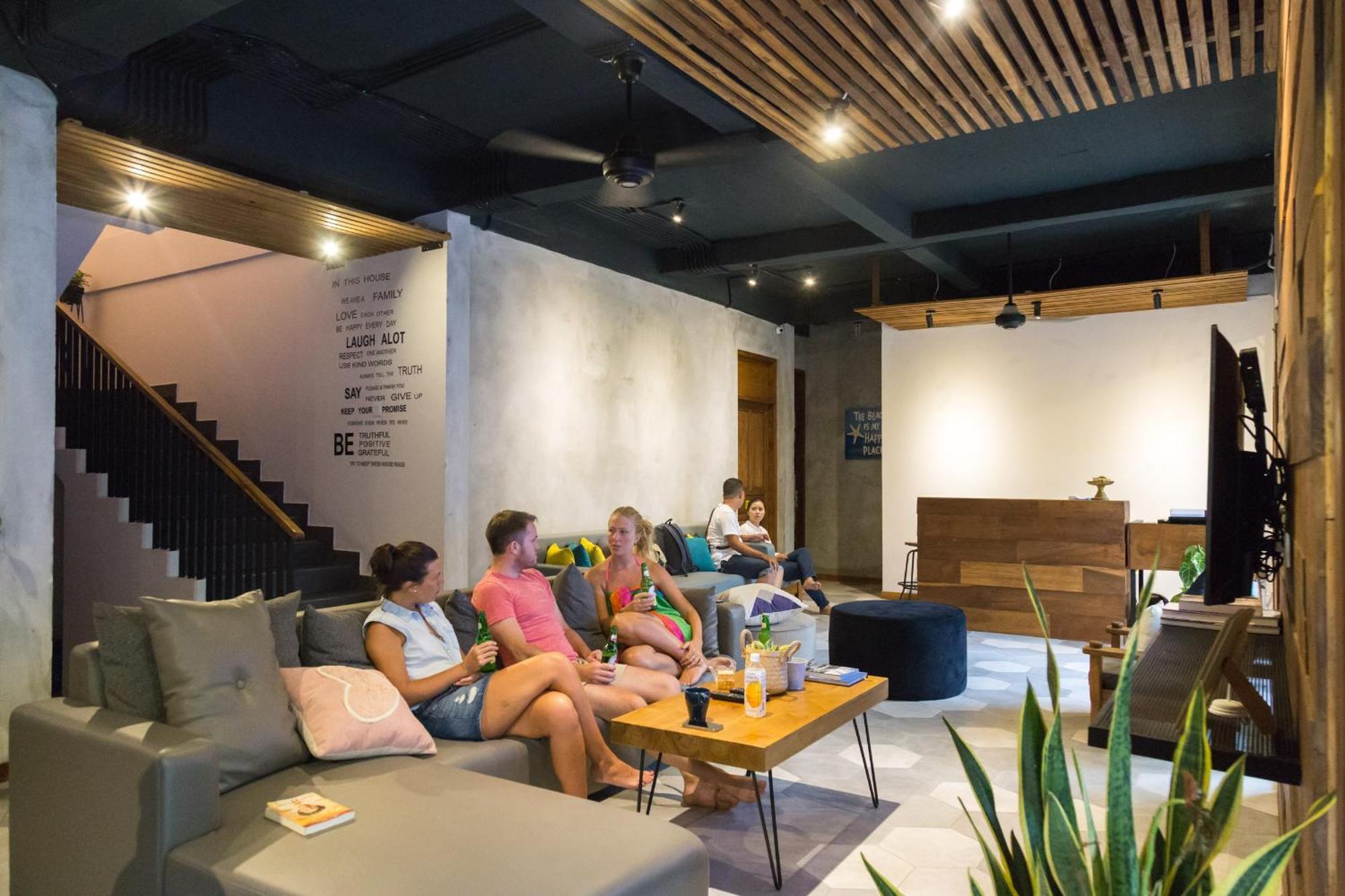 Hostel Interconnection Kuta Lombok